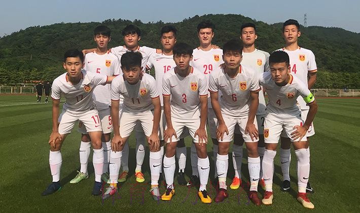 U17男足国家集训队内部选拔赛红队夺冠 将代表中国参加“江阴国际青年锦标赛” U17男足国家集训队内部选拔赛红队夺冠 将代表中国参加“江阴国际青年锦标赛”